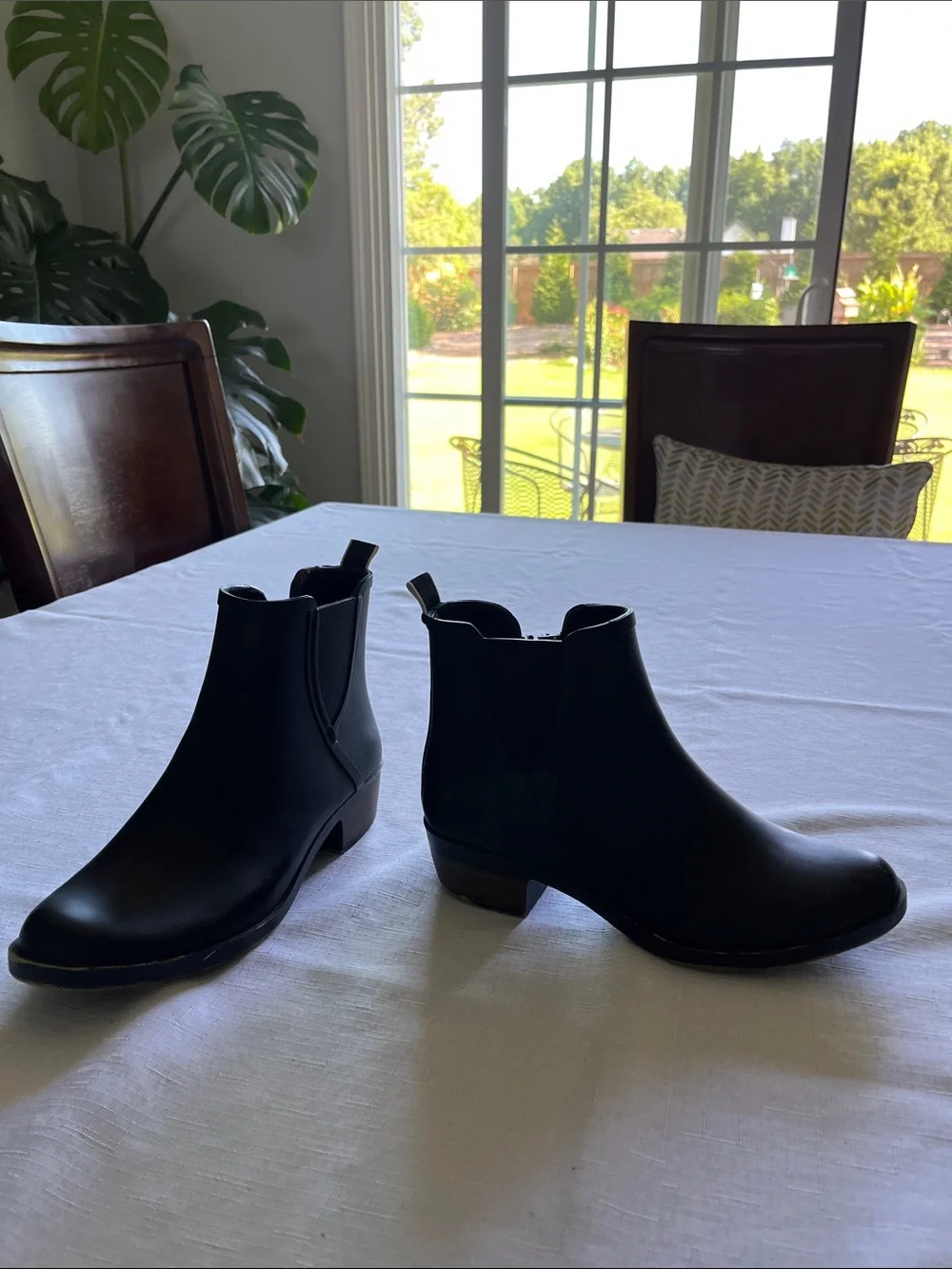 Lucky Brand Women’s Bunita Black Rain Boots Size 8